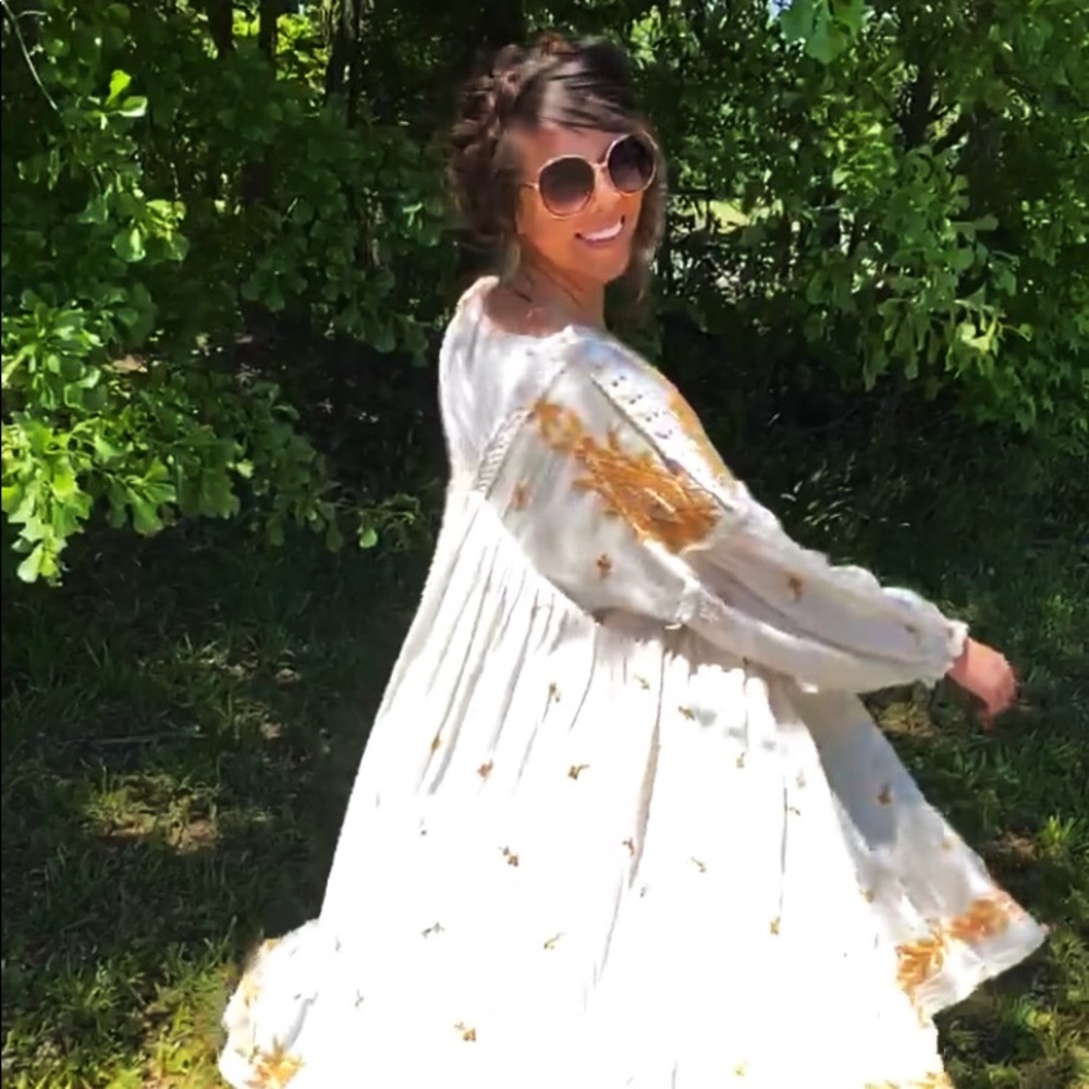 Meet your Posher, Mae